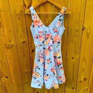 Mini dress size 5/6 B DARLIN